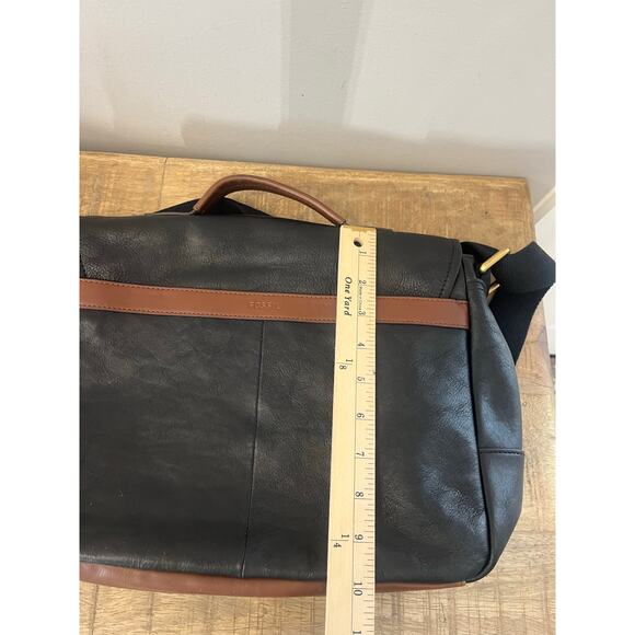 NWOT Fossil Evan Black Leather Commuter Bag Satchel Messenger - Picture 4 of 6